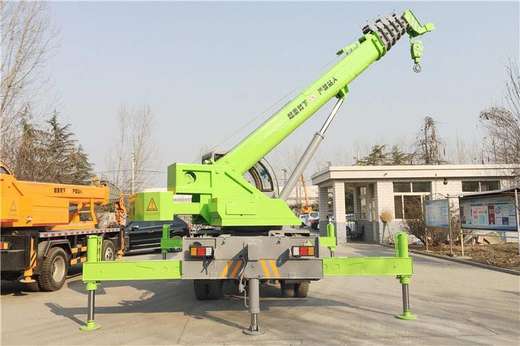 绝大多数的10吨小吊车都是通过电力带动的,通过<a href='https://www.laiyongfei.com/dianlan/' target='_blank'><u>电缆</u></a>或者使用固定的裸线把电力输入到小吊车的工作部分 绝大多数的10吨小吊车都是通过电力带动的,通过<a href='https://www.laiyongfei.com/dianlan/' target='_blank'><u>电缆</u></a>或者使用固定的裸线把电力输入到小吊车的工作部分