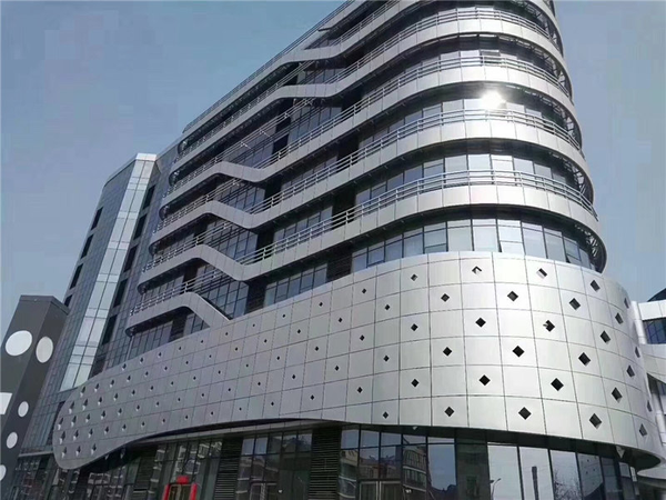 <a href='https://www.laiyongfei.com/lvdanban/' target='_blank'><u>铝单板</u></a>幕墙 <a href='https://www.laiyongfei.com/lvdanban/' target='_blank'><u>铝单板</u></a>幕墙