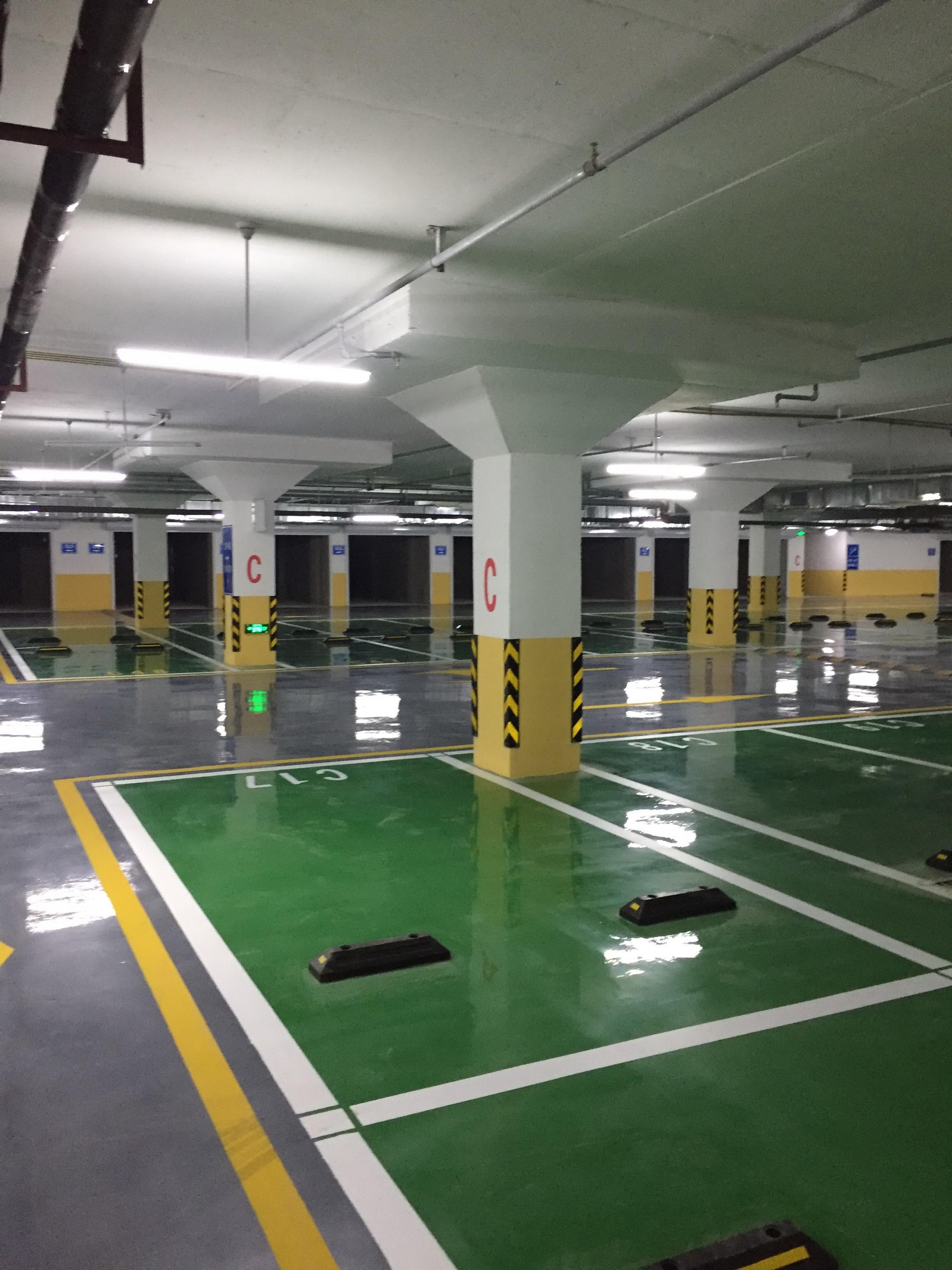 地坪防滑的重要性,防滑地坪多少钱一平方