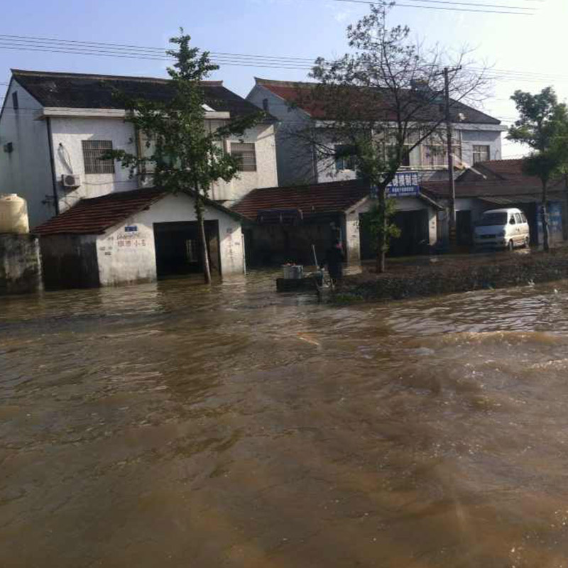 <a href='https://www.laiyongfei.com/jiuyuan/' target='_blank'><u>道路救援</u></a> <a href='https://www.laiyongfei.com/jiuyuan/' target='_blank'><u>道路救援</u></a>