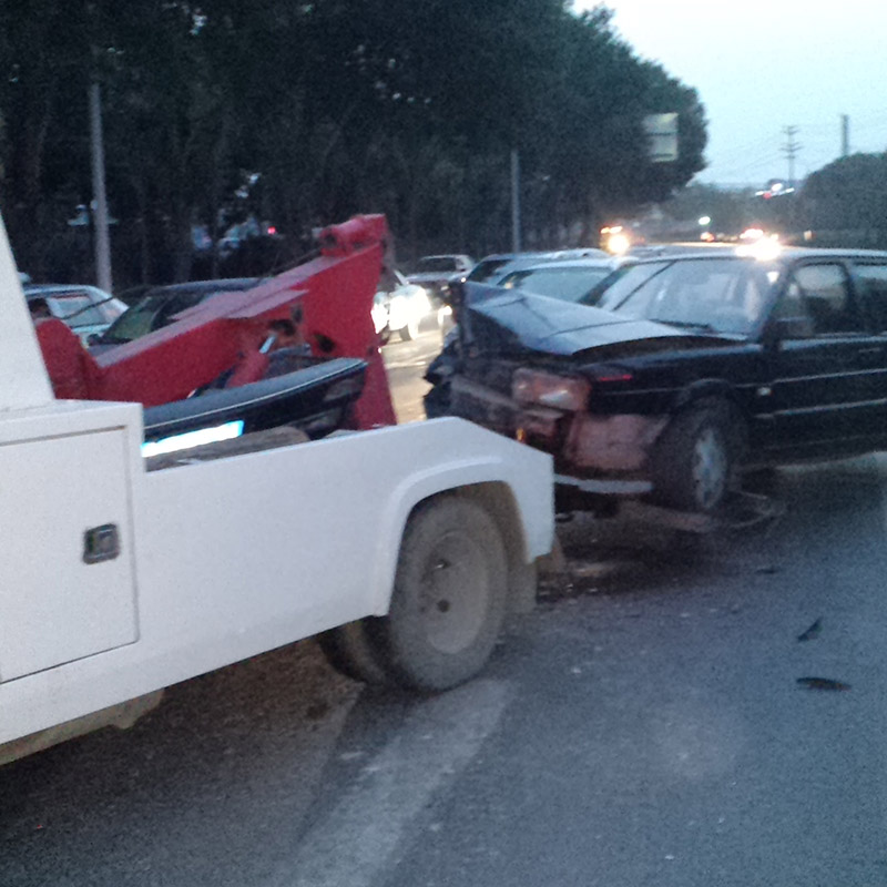 <a href='https://www.laiyongfei.com/jiuyuan/' target='_blank'><u>拖车救援</u></a> <a href='https://www.laiyongfei.com/jiuyuan/' target='_blank'><u>拖车救援</u></a>