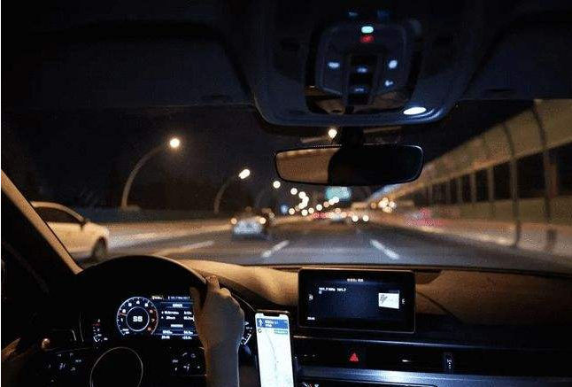 广州道路救援 广州<a href='https://www.laiyongfei.com/jiuyuan/' target='_blank'><u>道路救援</u></a>