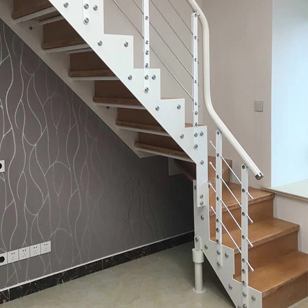 钢木楼梯的选择要点有哪些? 钢木楼梯的选择要点有哪些?