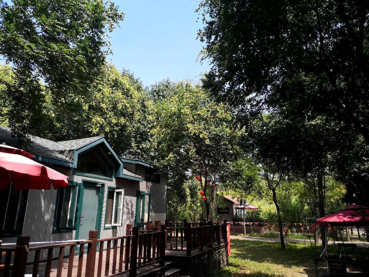 北京徽派民宿小院，民宿<a href='https://www.laiyongfei.com/yuanzi/' target='_blank'><u>四合院</u></a>出售