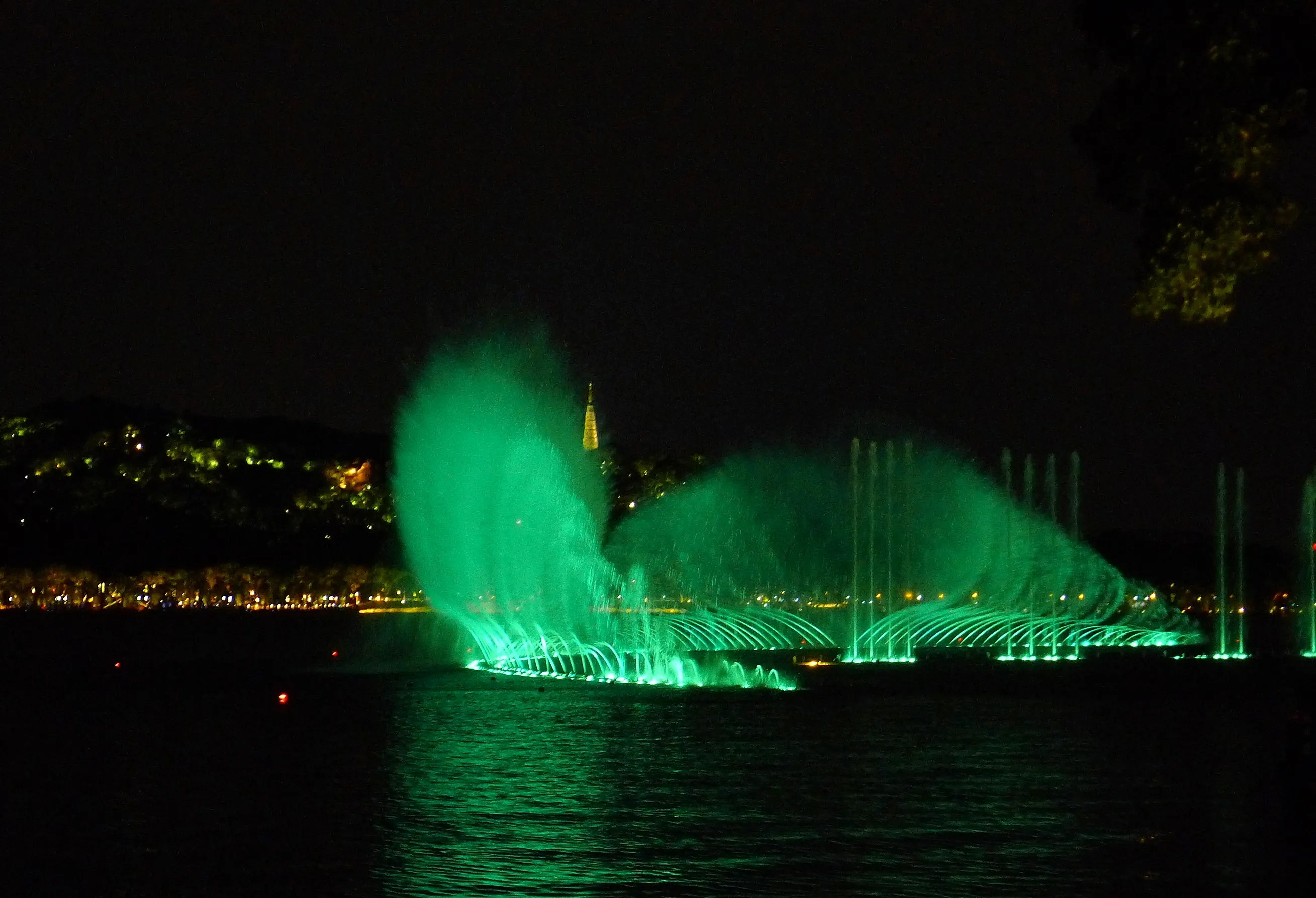 音乐<a href='https://www.laiyongfei.com/penquan/' target='_blank'><u>喷泉公司</u></a>