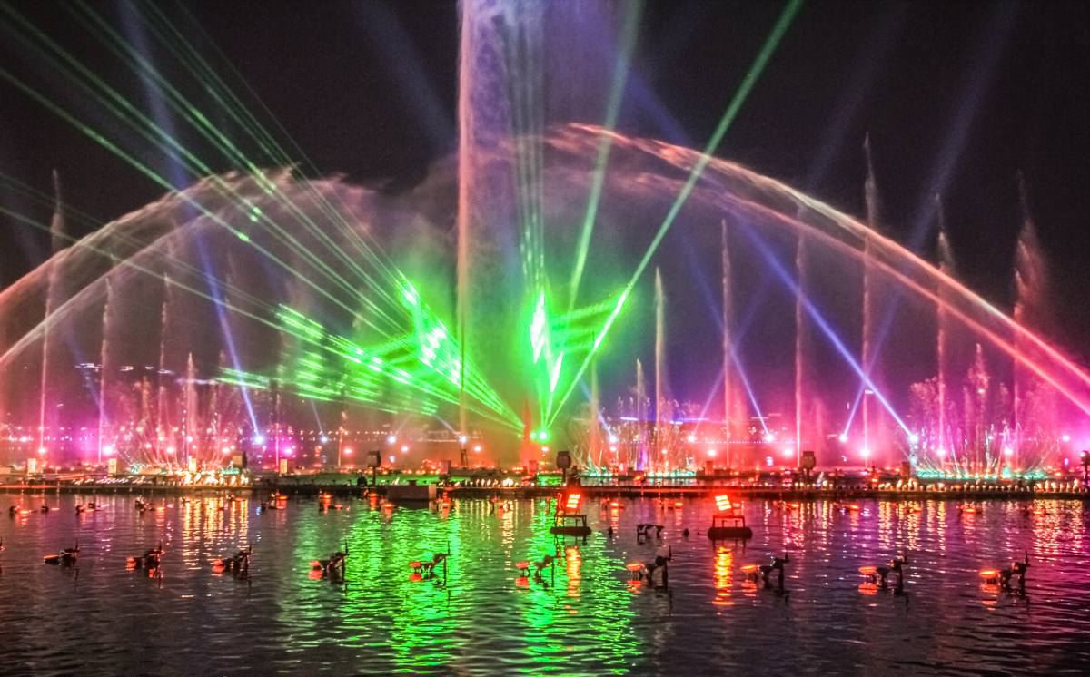 <a href='https://www.laiyongfei.com/penquan/' target='_blank'><u>音乐喷泉</u></a>工程公司