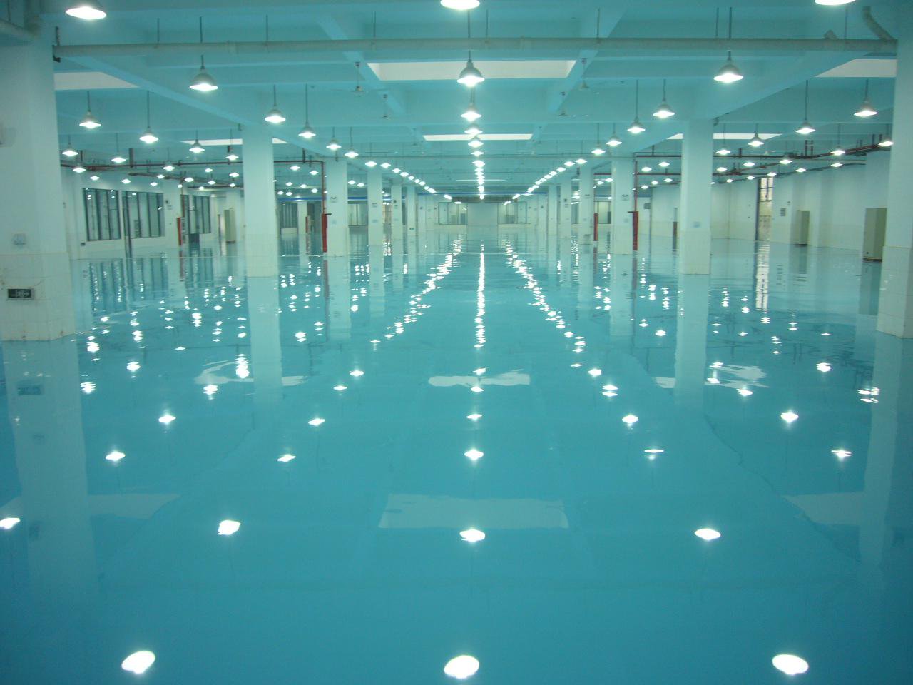 水性环氧地坪能在潮湿地面施工吗?