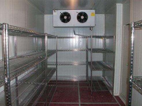 建一个冷库需要具备哪些条件? 建一个<a href='https://www.laiyongfei.com/lengku/' target='_blank'><u>冷库</u></a>需要具备哪些条件?