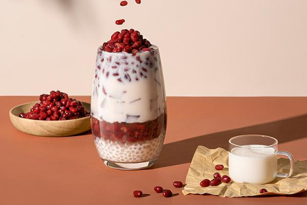 <a href='https://www.laiyongfei.com/naicha/' target='_blank'><u>奶茶加盟店</u></a>费用一般要多少?大品牌只需要一万元资金!