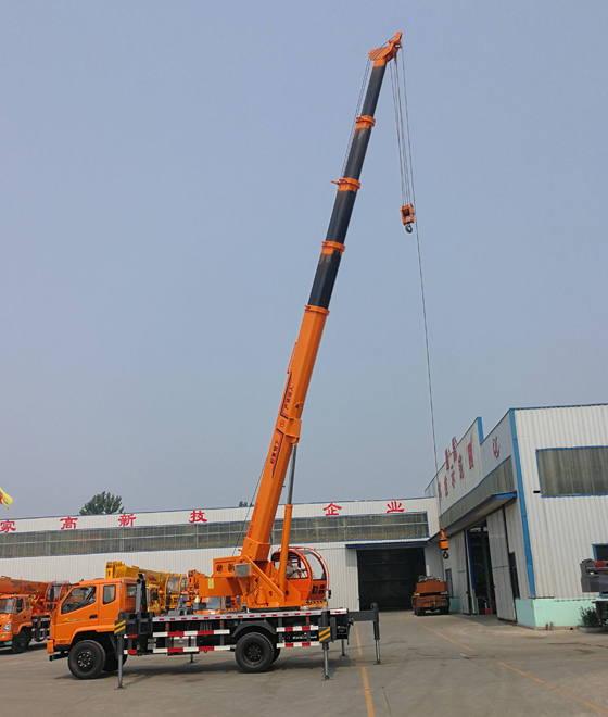 8t<a href='https://www.laiyongfei.com/diaoche/' target='_blank'><u>吊车租赁</u></a> 8t<a href='https://www.laiyongfei.com/diaoche/' target='_blank'><u>吊车租赁</u></a>